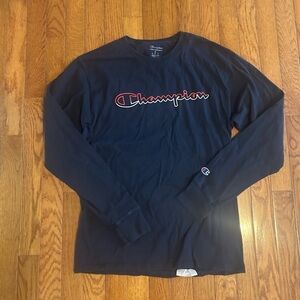 Long sleeve Champion shirt
